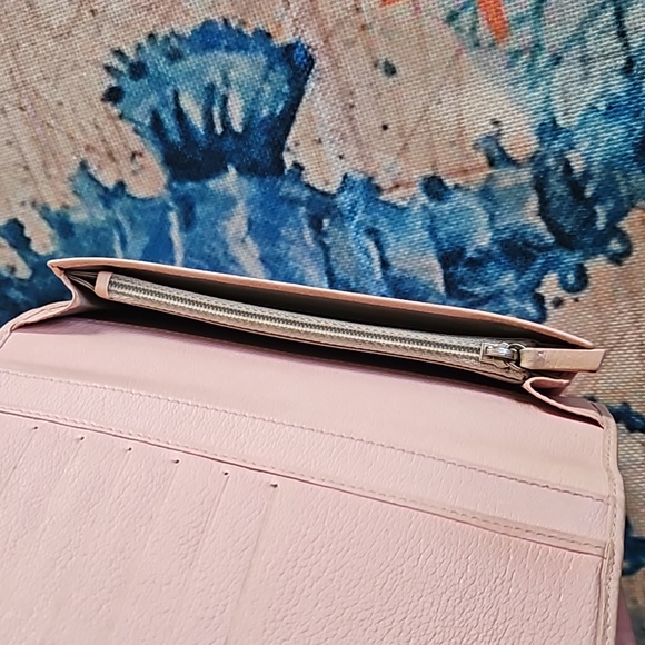 Vintage CHANEL Camellia Long Wallet - Picture 6 of 16